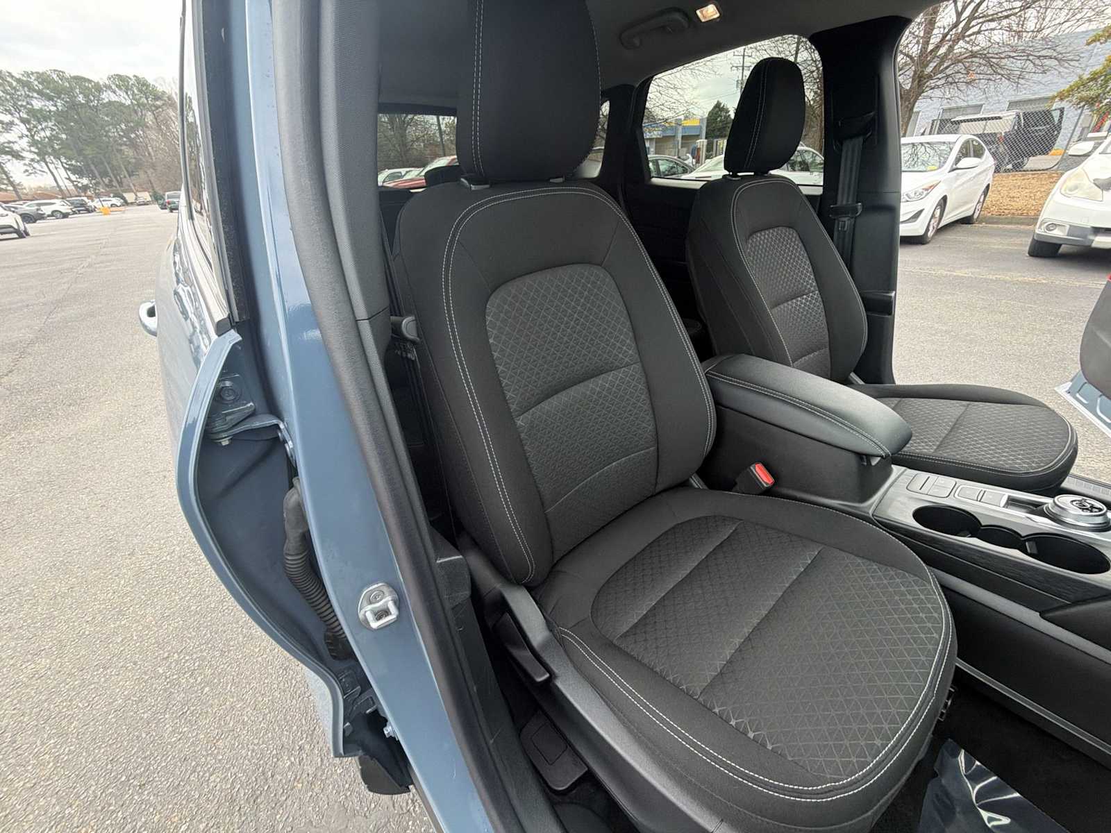 Thumbnail: 2025 Ford Escape - 25