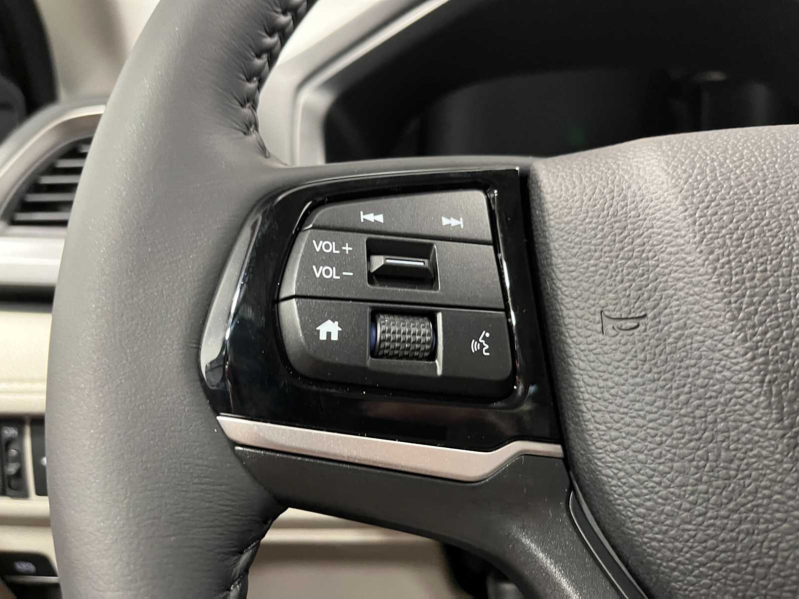 Thumbnail: 2026 Honda Odyssey - 13