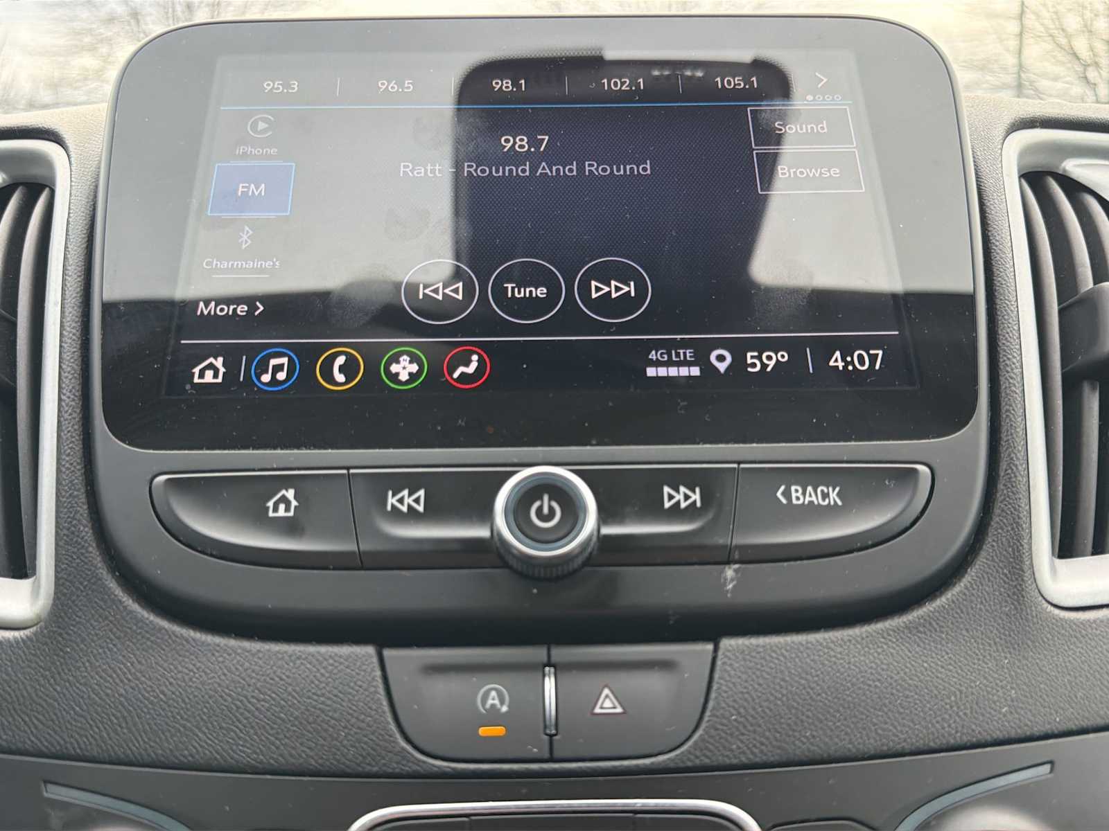 Thumbnail: 2024 Chevrolet Malibu - 12