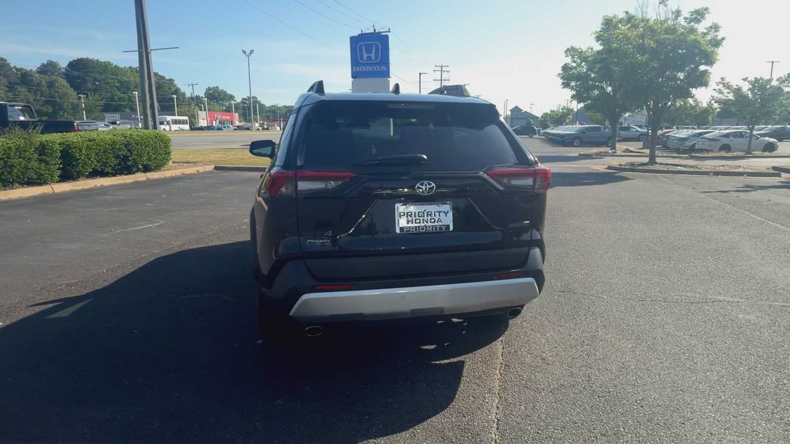 Thumbnail: 2024 Toyota RAV4 - 2