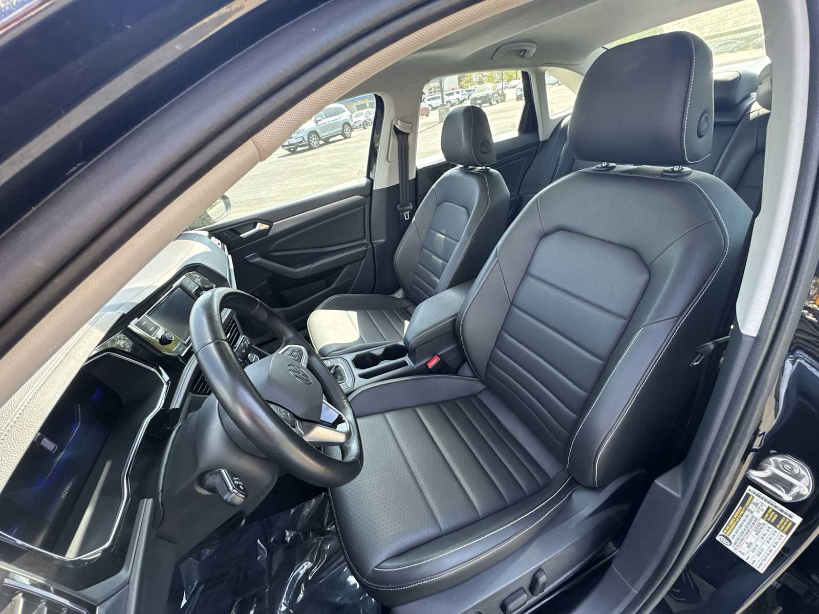 Thumbnail: 2024 Volkswagen Jetta - 13