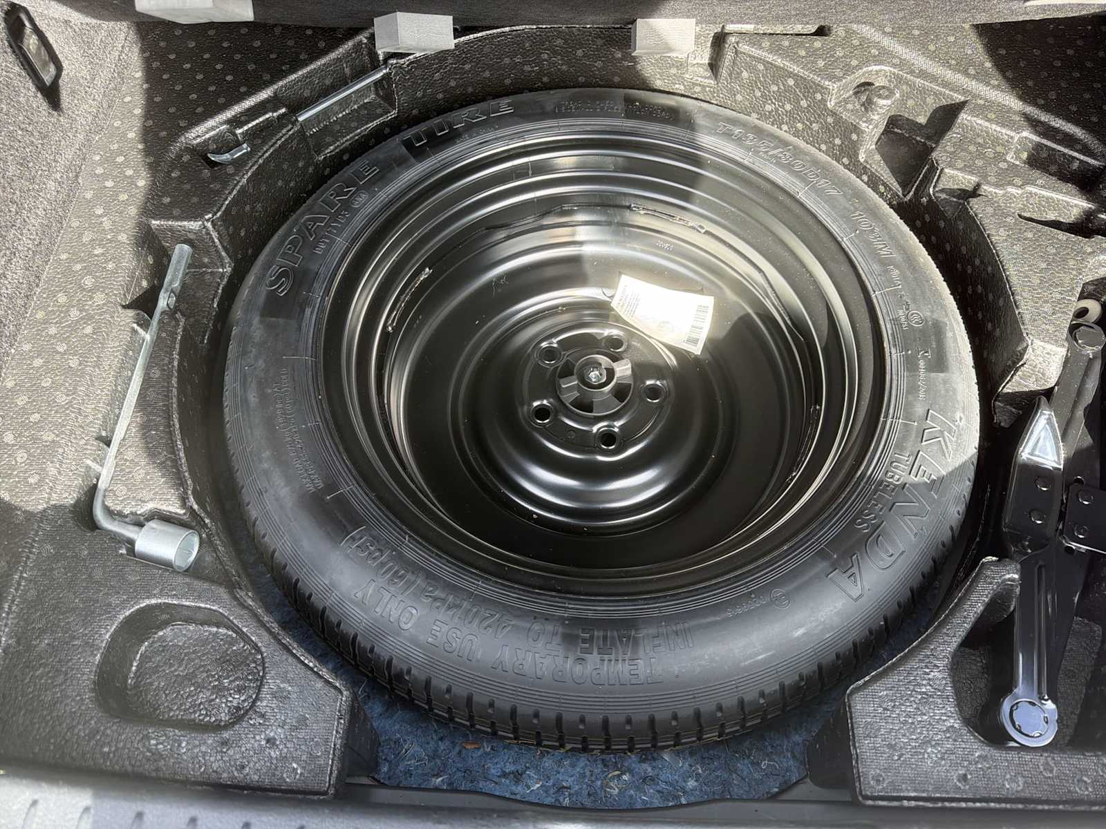 Thumbnail: 2023 Mazda CX-30 - 20