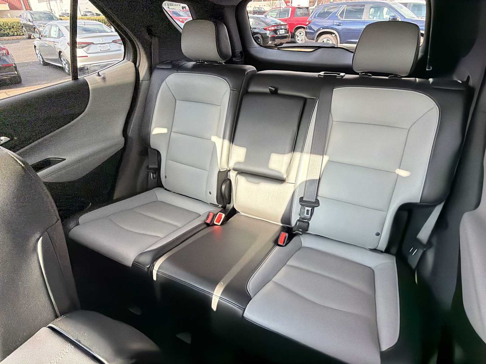 Thumbnail: 2021 Chevrolet Equinox - 23