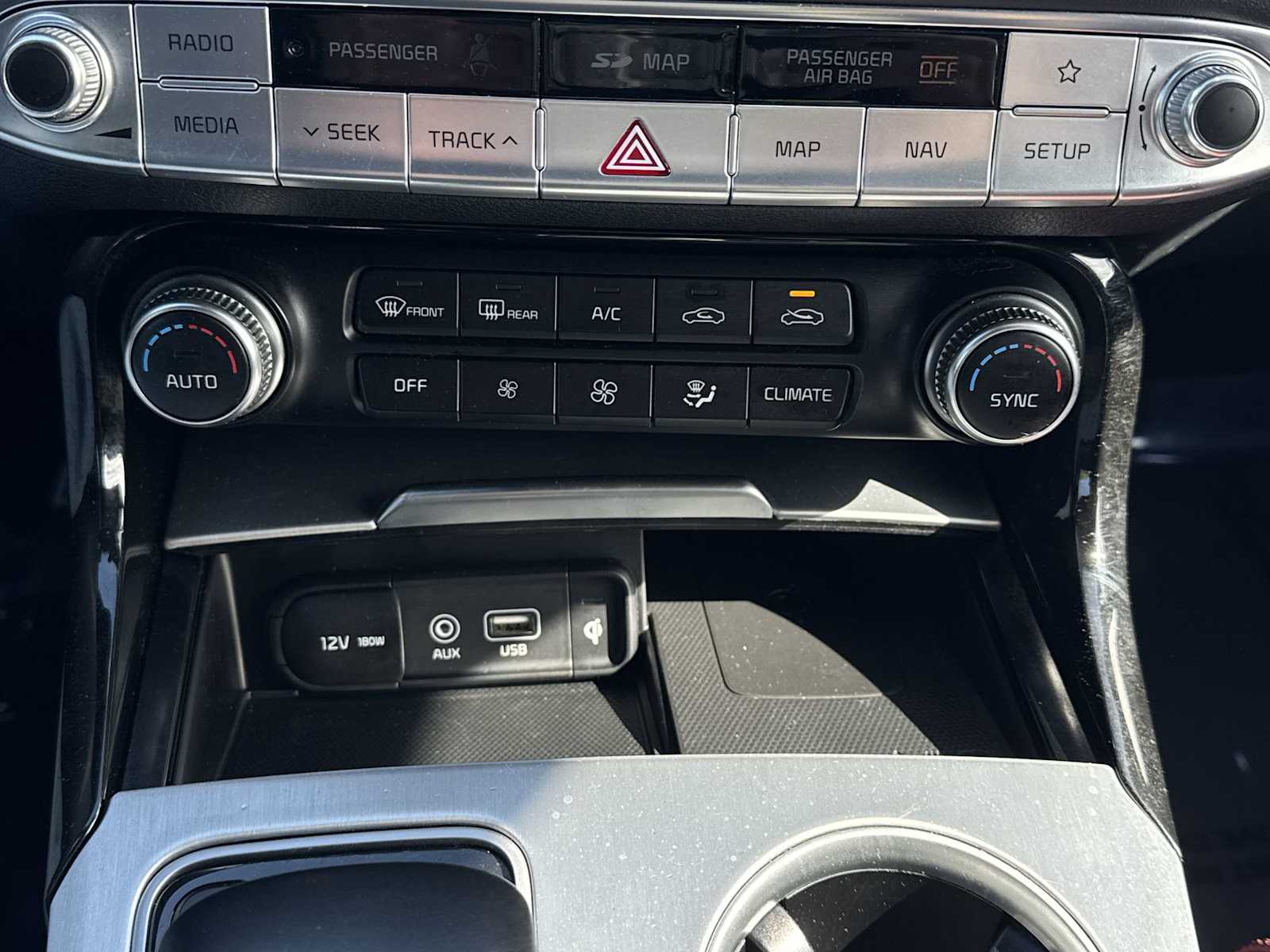 Thumbnail: 2020 Kia Stinger - 17