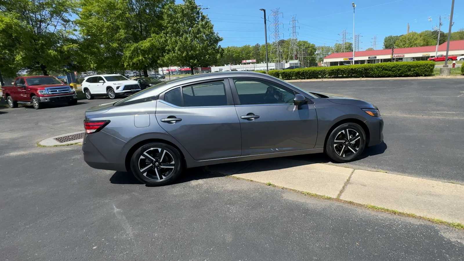 Thumbnail: 2025 Nissan Sentra - 9