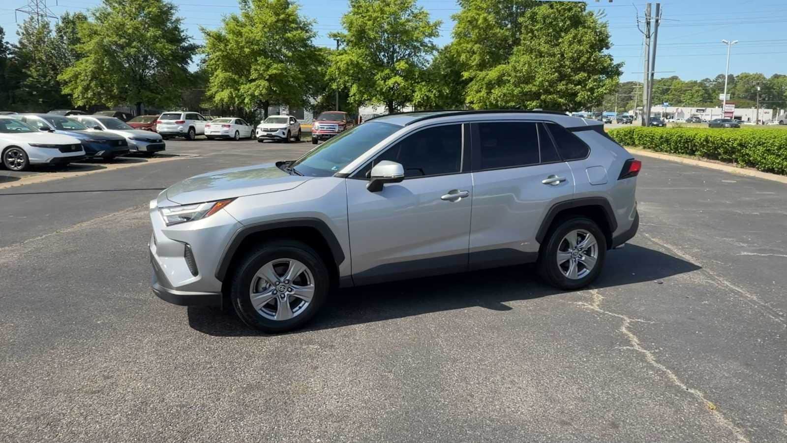 Thumbnail: 2023 Toyota RAV4 - 4