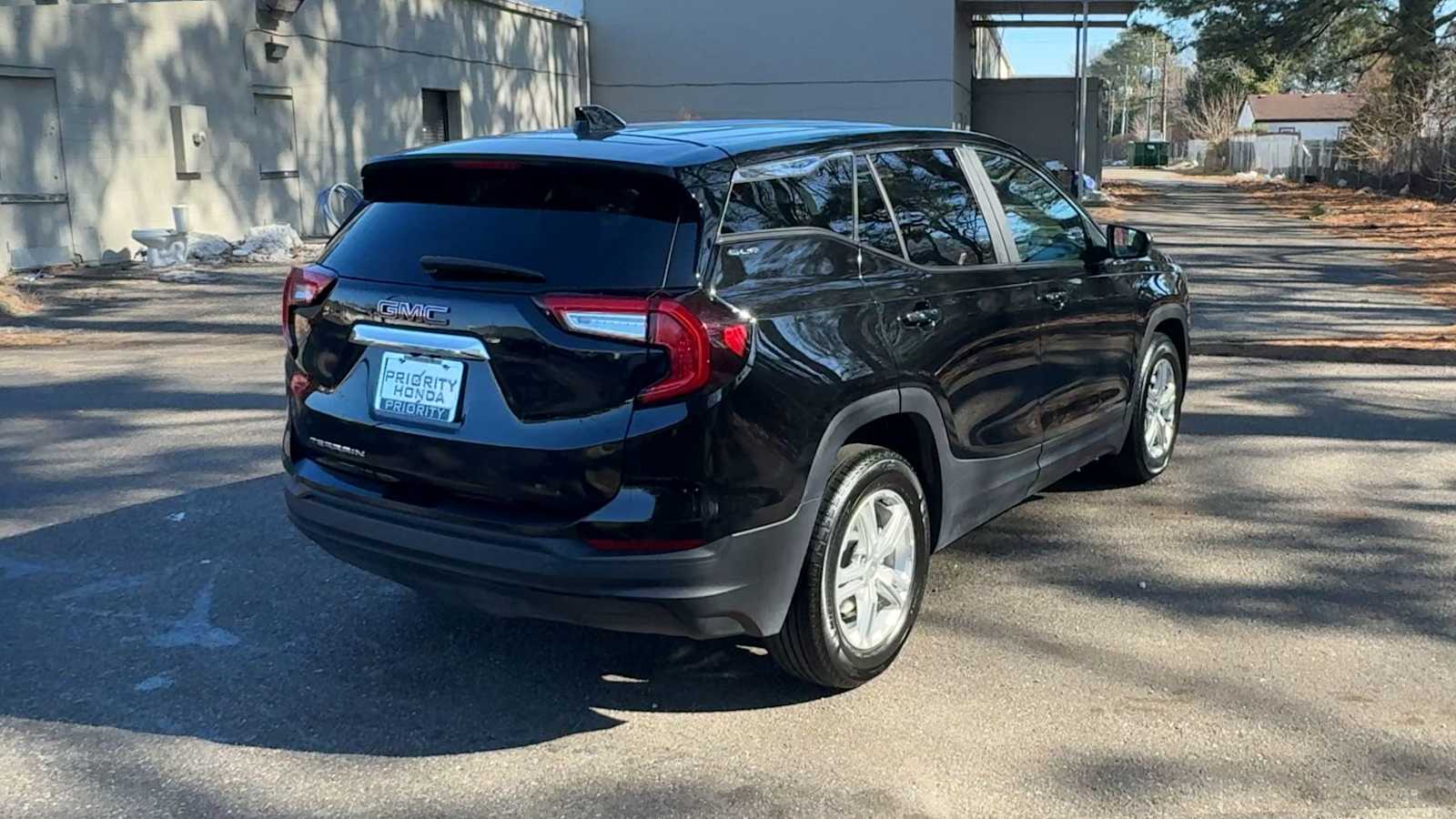 Thumbnail: 2024 GMC Terrain - 8