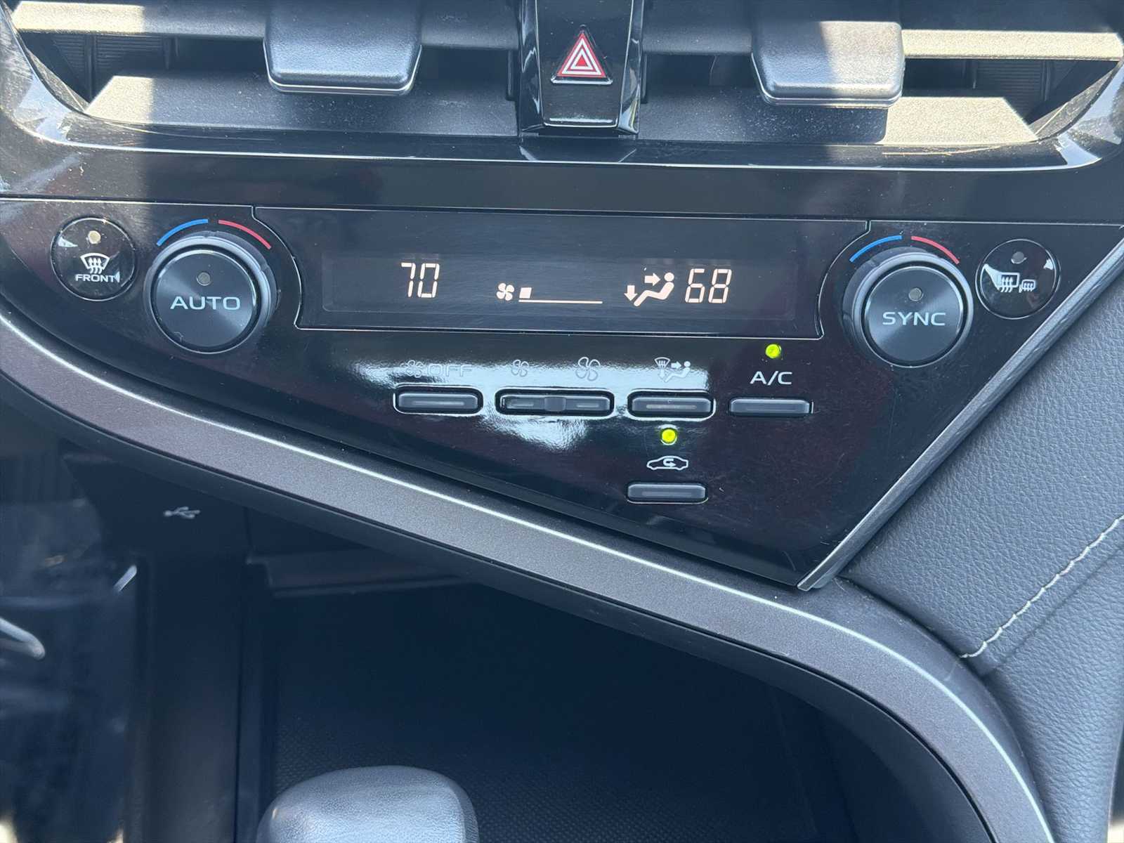 Thumbnail: 2024 Toyota Camry - 16