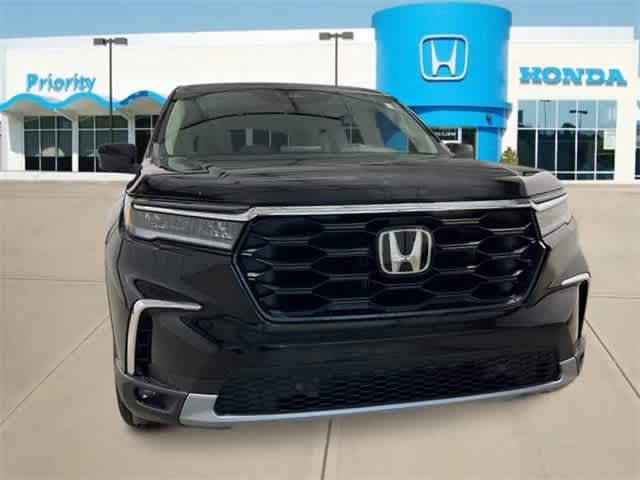 Thumbnail: 2025 Honda Pilot - 10