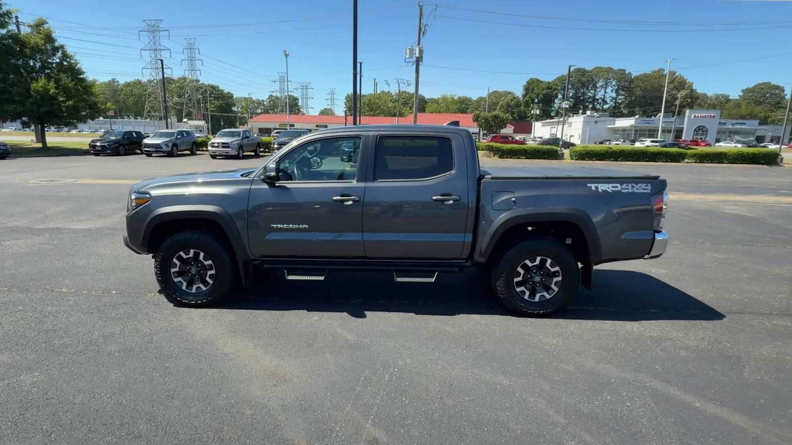 Thumbnail: 2023 Toyota Tacoma - 5