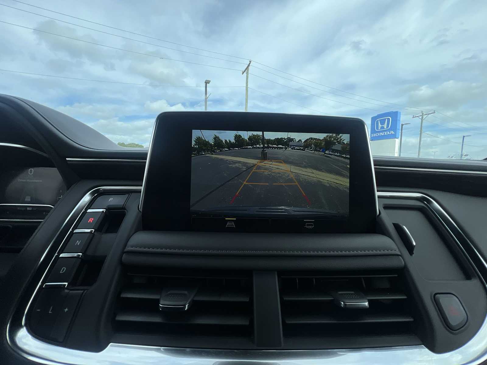 Thumbnail: 2024 Chevrolet Tahoe - 24