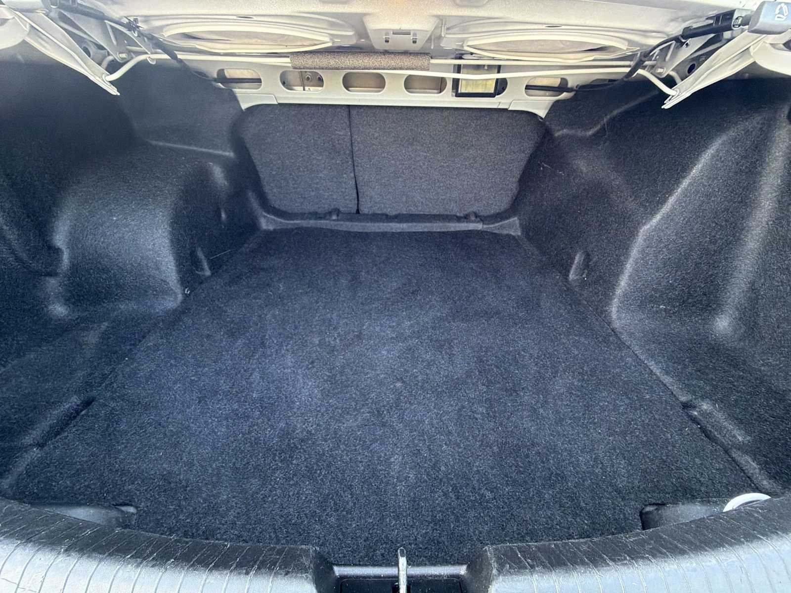 Thumbnail: 2023 Chevrolet Malibu - 19