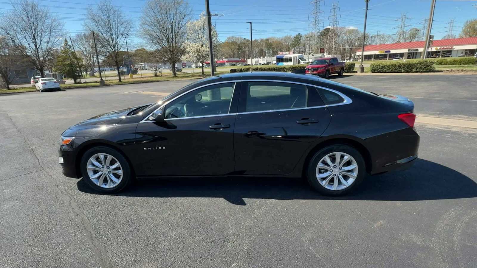 Thumbnail: 2024 Chevrolet Malibu - 5