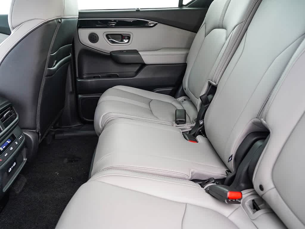 Thumbnail: 2025 Honda Pilot - 21