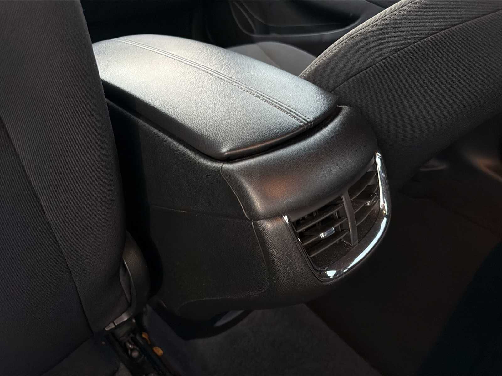 Thumbnail: 2023 Chevrolet Malibu - 22