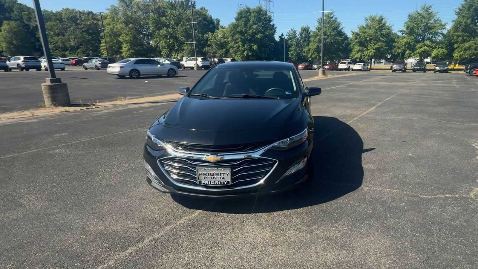 Thumbnail: 2024 Chevrolet Malibu - 3