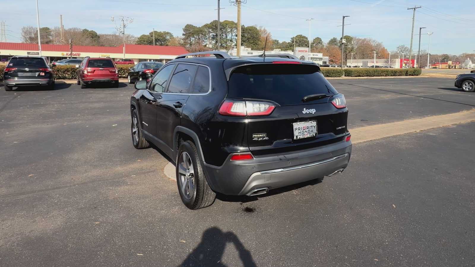 Thumbnail: 2021 Jeep Cherokee - 7