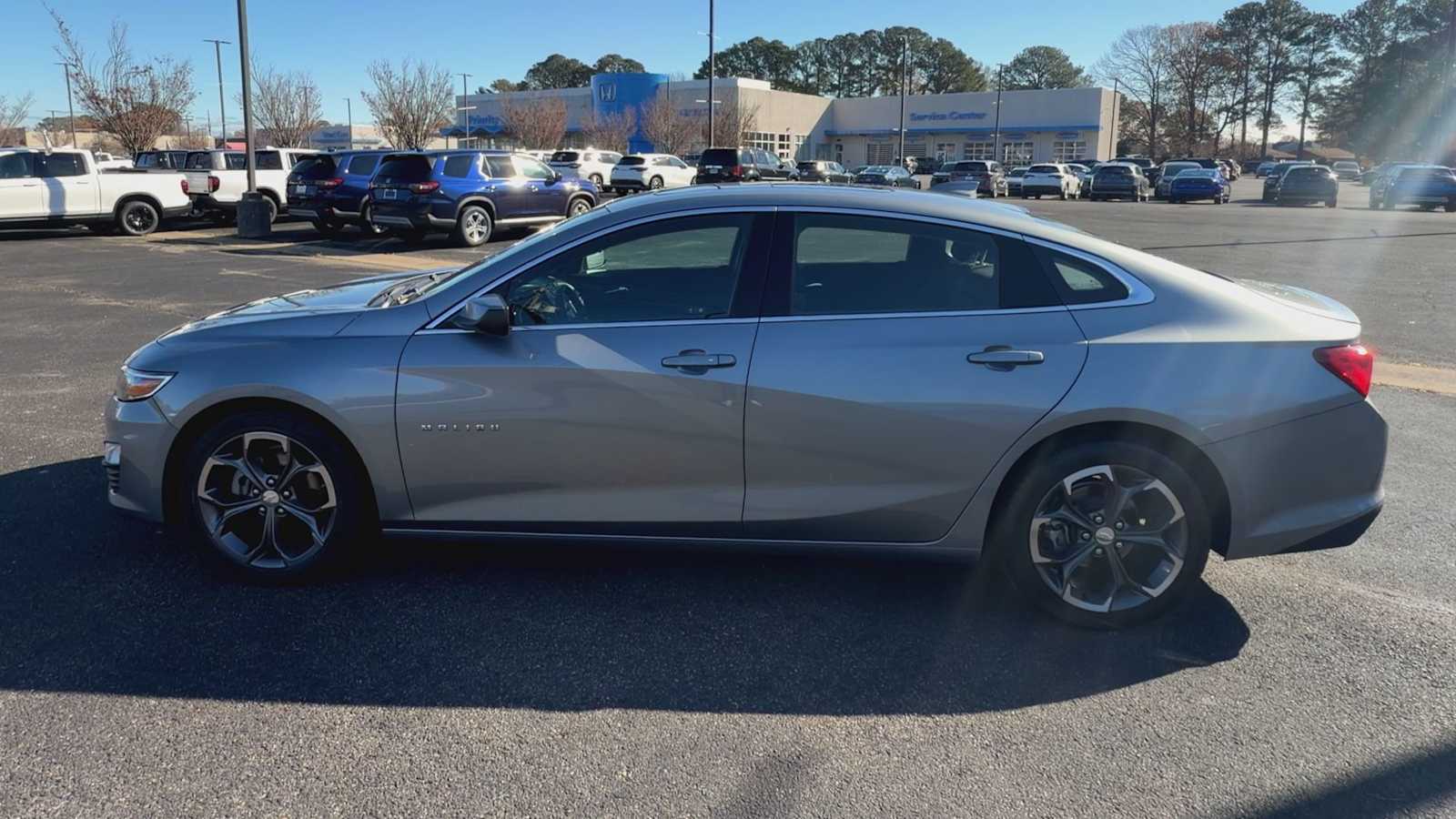 Thumbnail: 2024 Chevrolet Malibu - 5