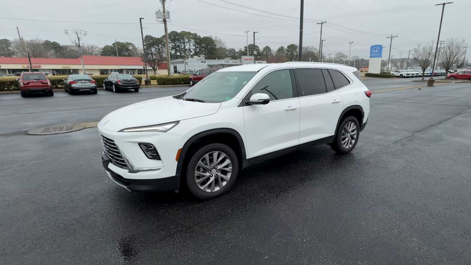 Thumbnail: 2025 Buick Enclave - 4