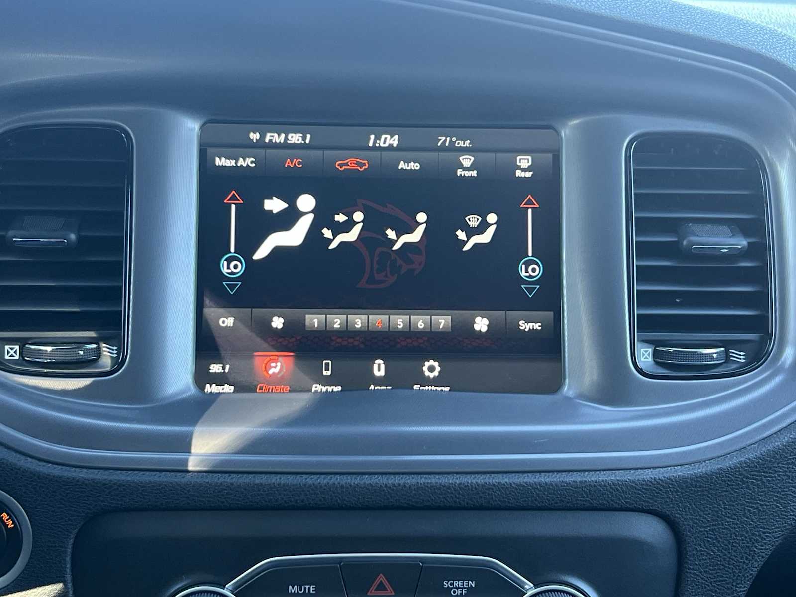 Thumbnail: 2023 Dodge Charger - 16