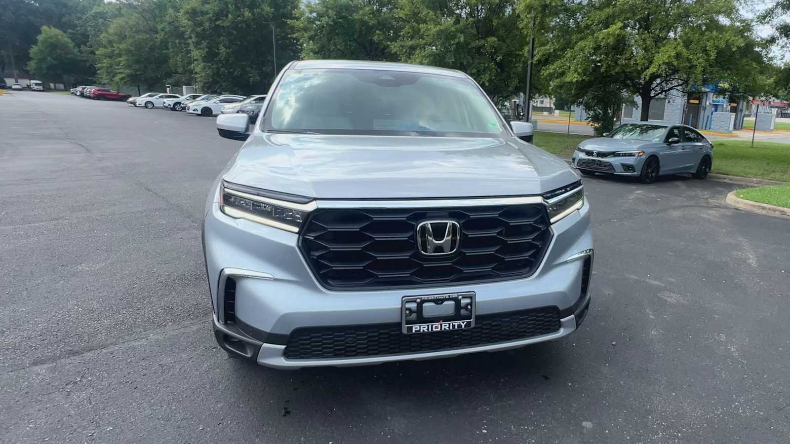 Thumbnail: 2025 Honda Pilot - 3