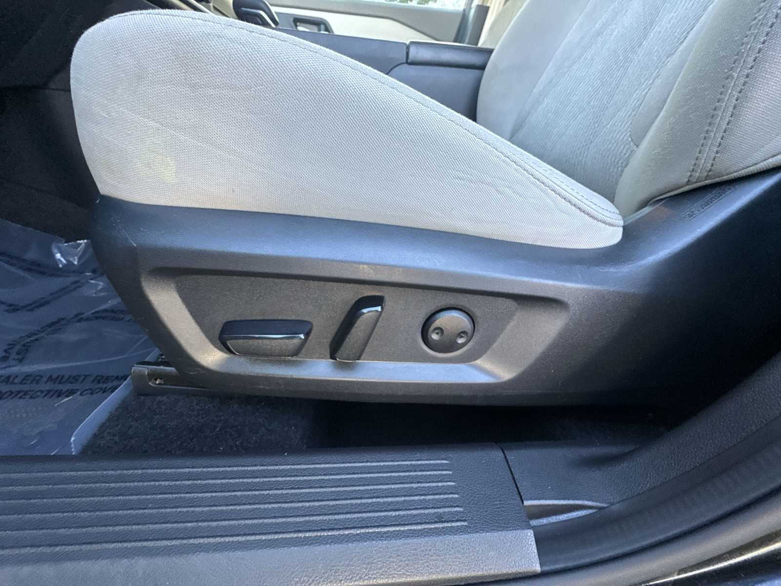 Thumbnail: 2025 Nissan Rogue - 14