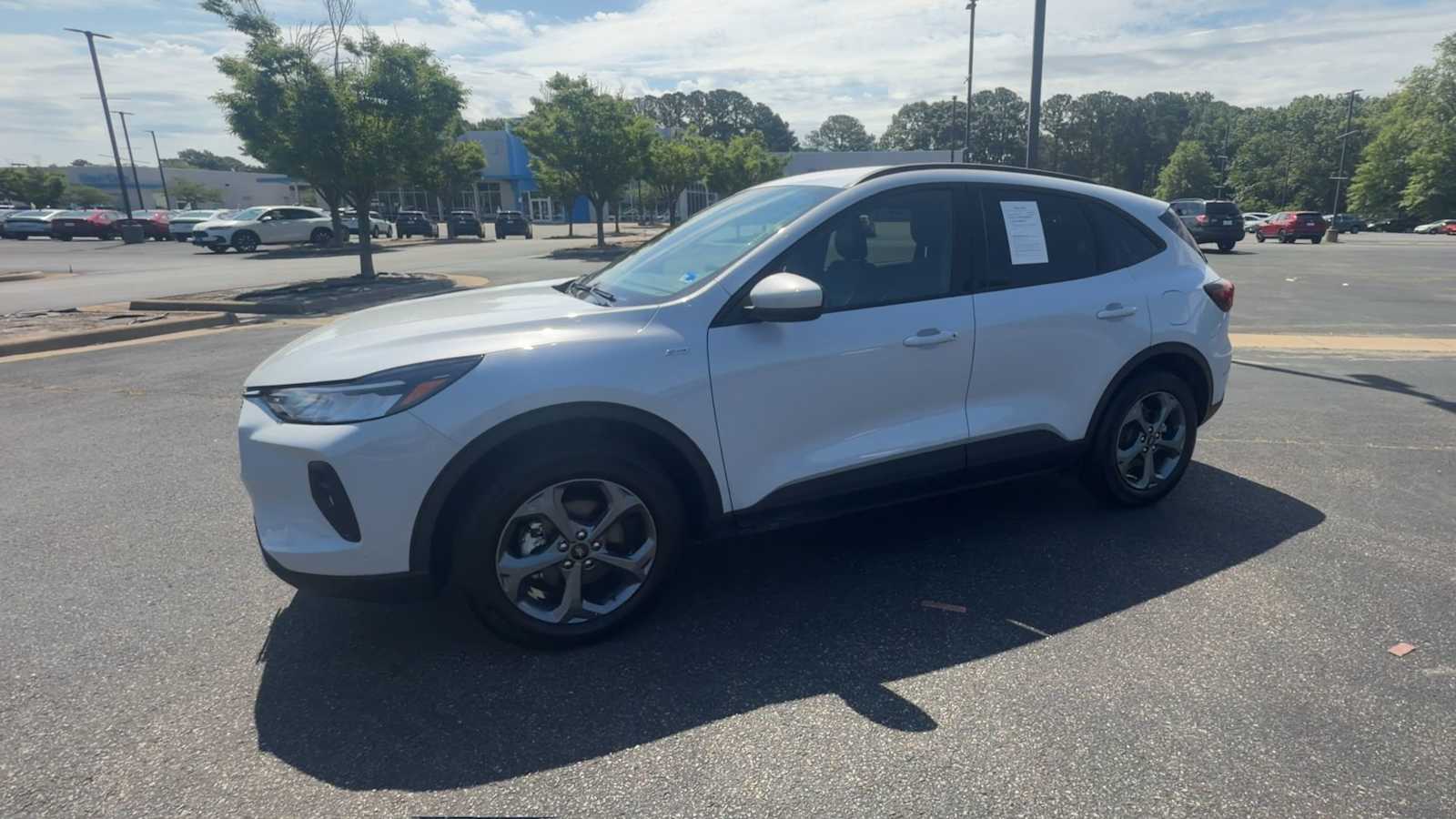 Thumbnail: 2025 Ford Escape - 4