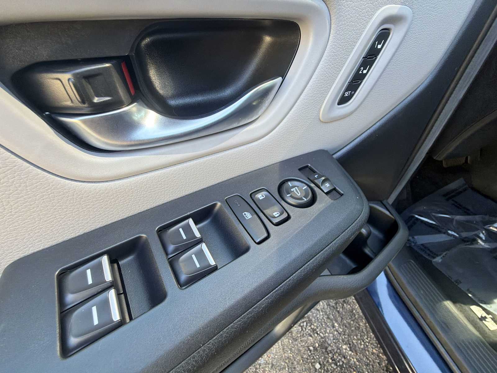 Thumbnail: 2025 Honda Pilot - 15