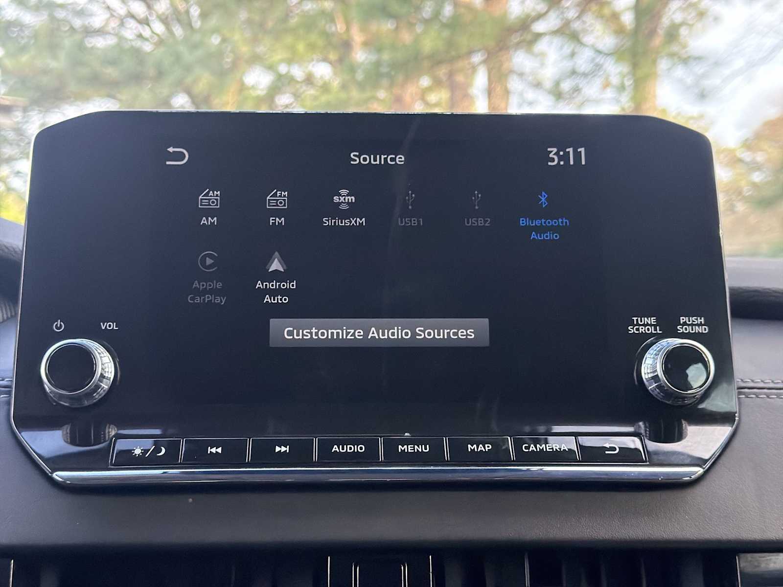 Thumbnail: 2023 Mitsubishi Outlander - 12