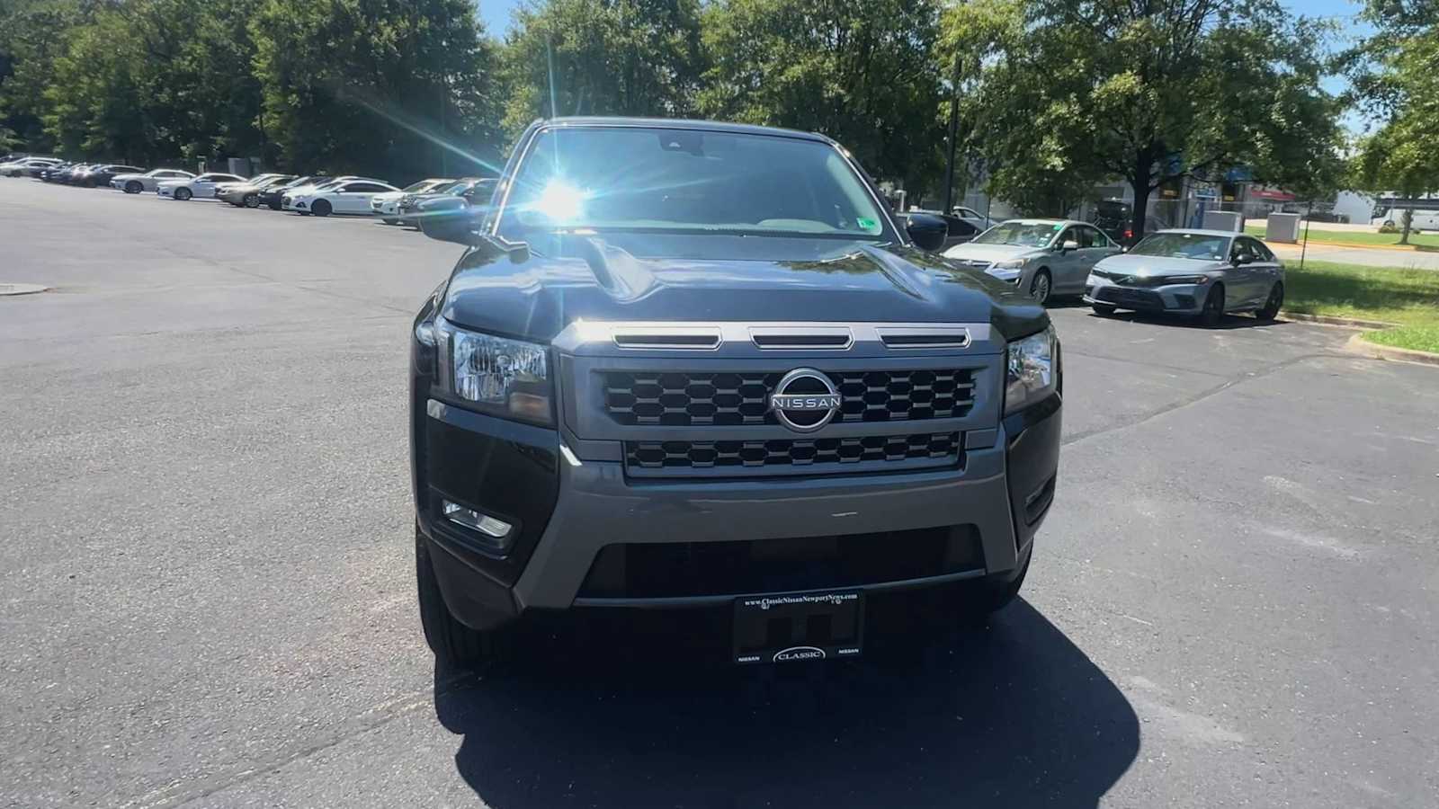 Thumbnail: 2025 Nissan Frontier - 3