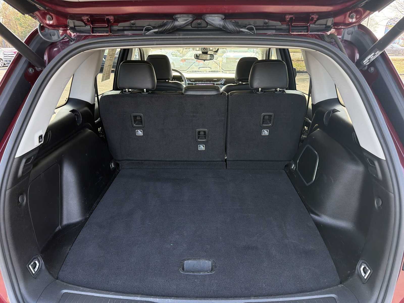 Thumbnail: 2024 Jeep Grand Cherokee - 21