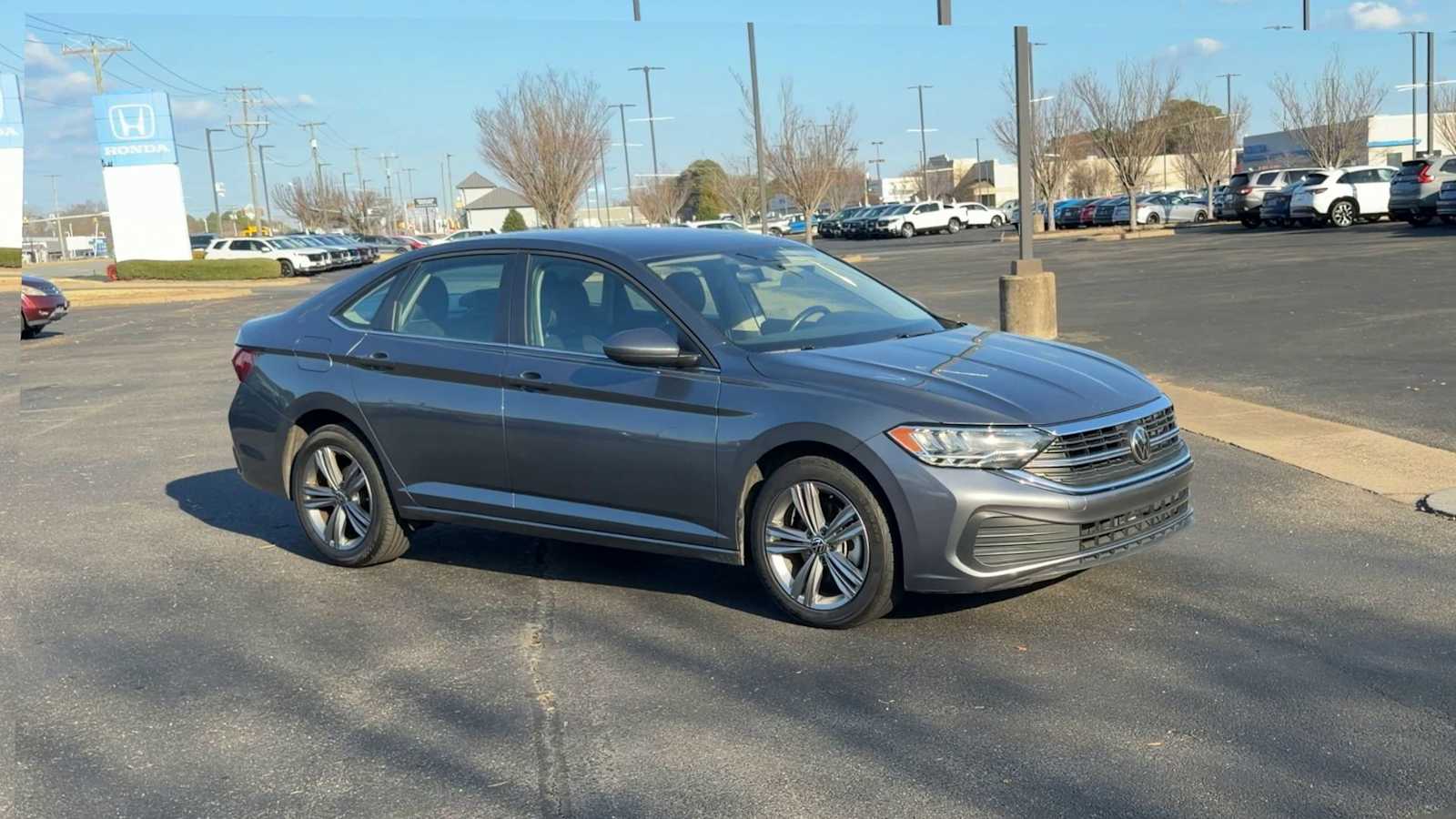 Thumbnail: 2024 Volkswagen Jetta - 2