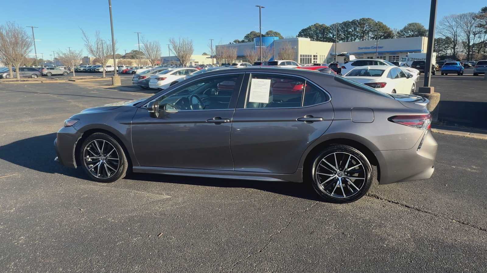 Thumbnail: 2023 Toyota Camry - 6