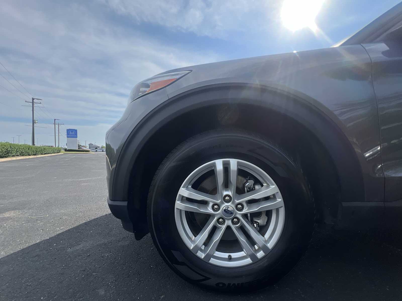 Thumbnail: 2023 Ford Explorer - 18