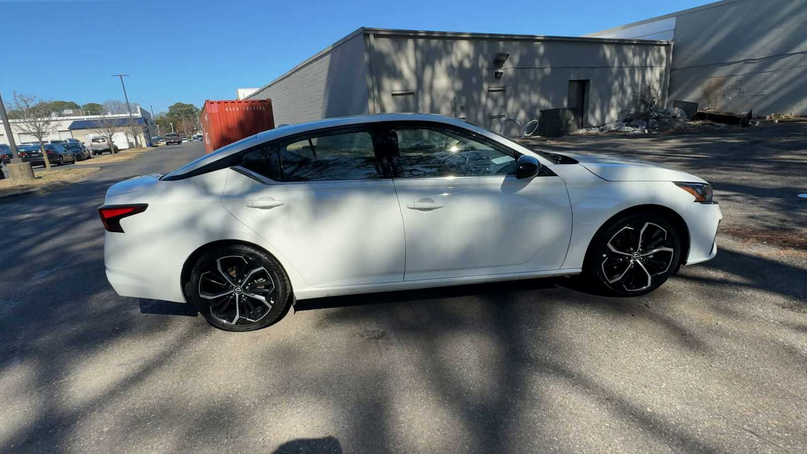 Thumbnail: 2024 Nissan Altima - 9