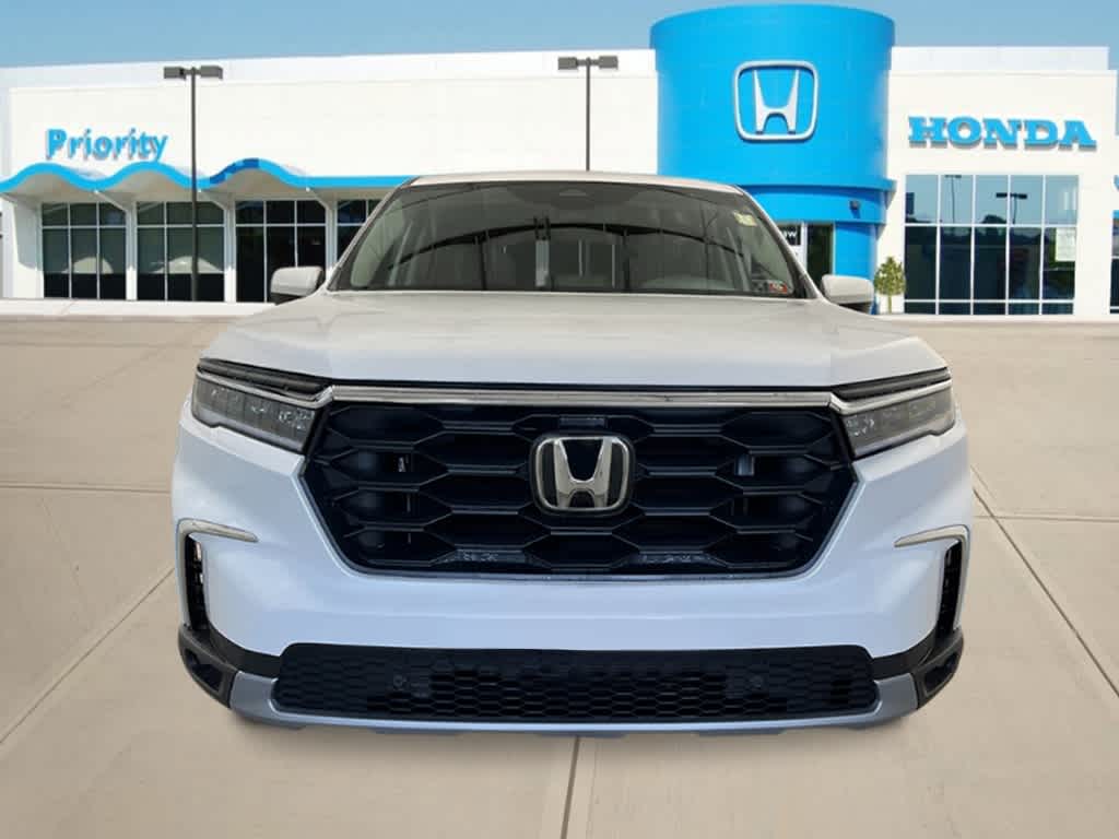 Thumbnail: 2025 Honda Pilot - 10