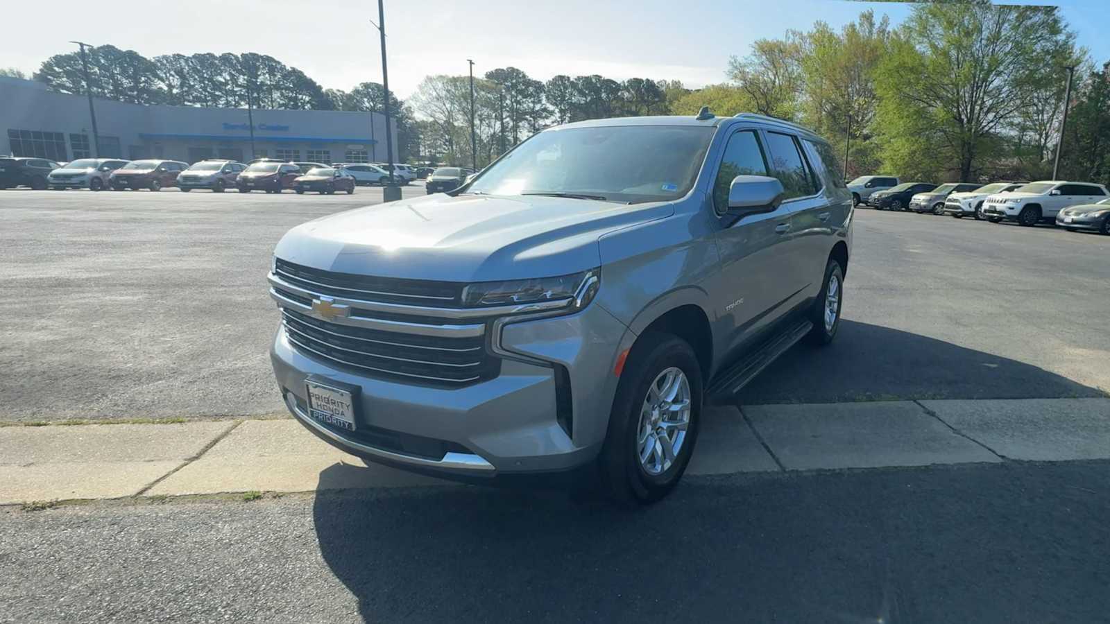 Thumbnail: 2024 Chevrolet Tahoe - 4