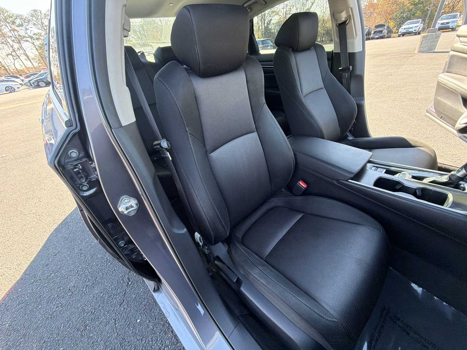 Thumbnail: 2019 Honda Accord - 25