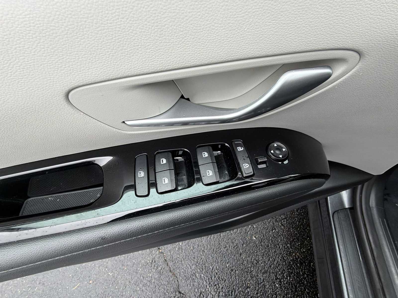 Thumbnail: 2022 Hyundai Tucson - 15