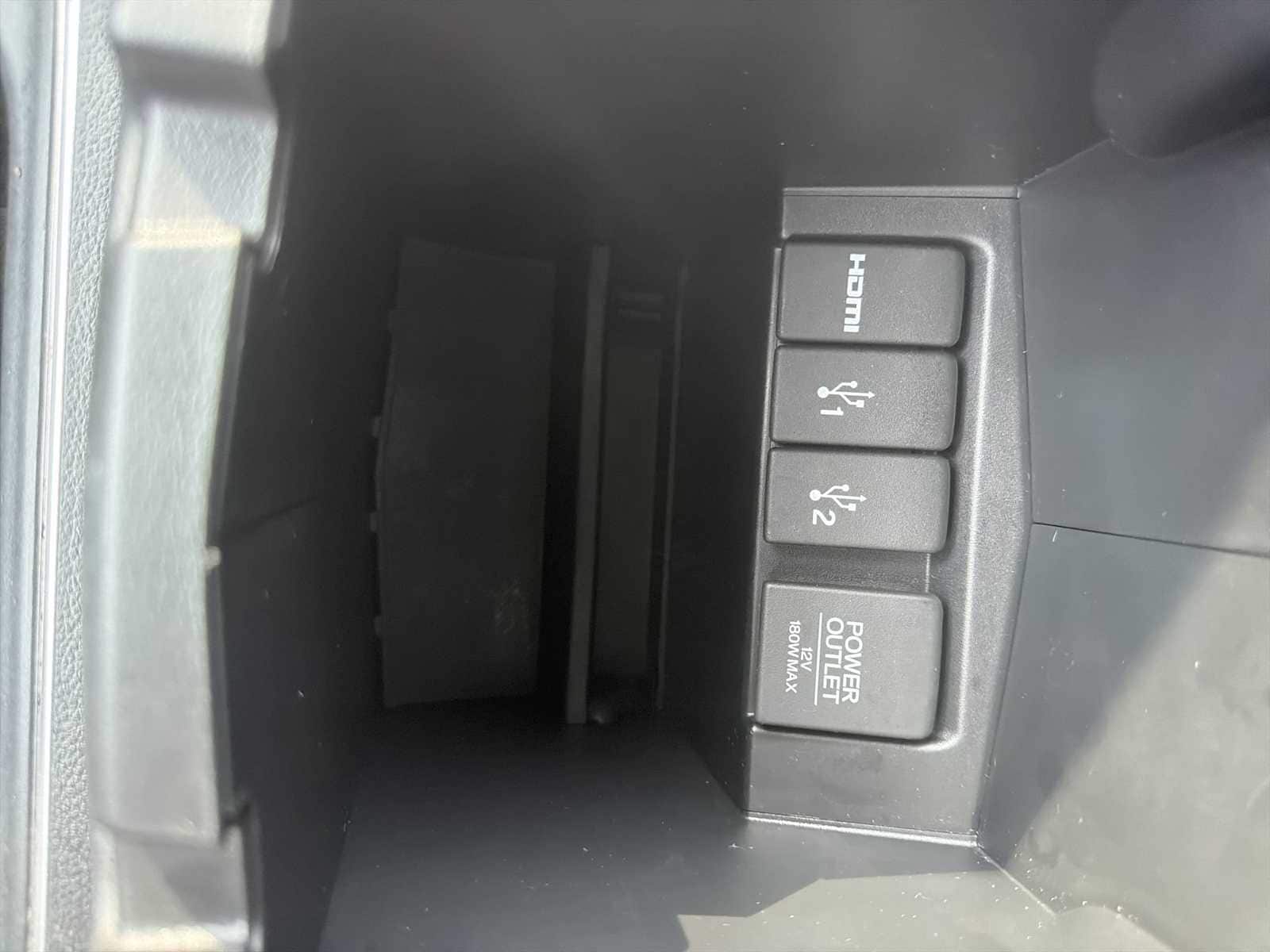 Thumbnail: 2016 Honda CR-V - 24