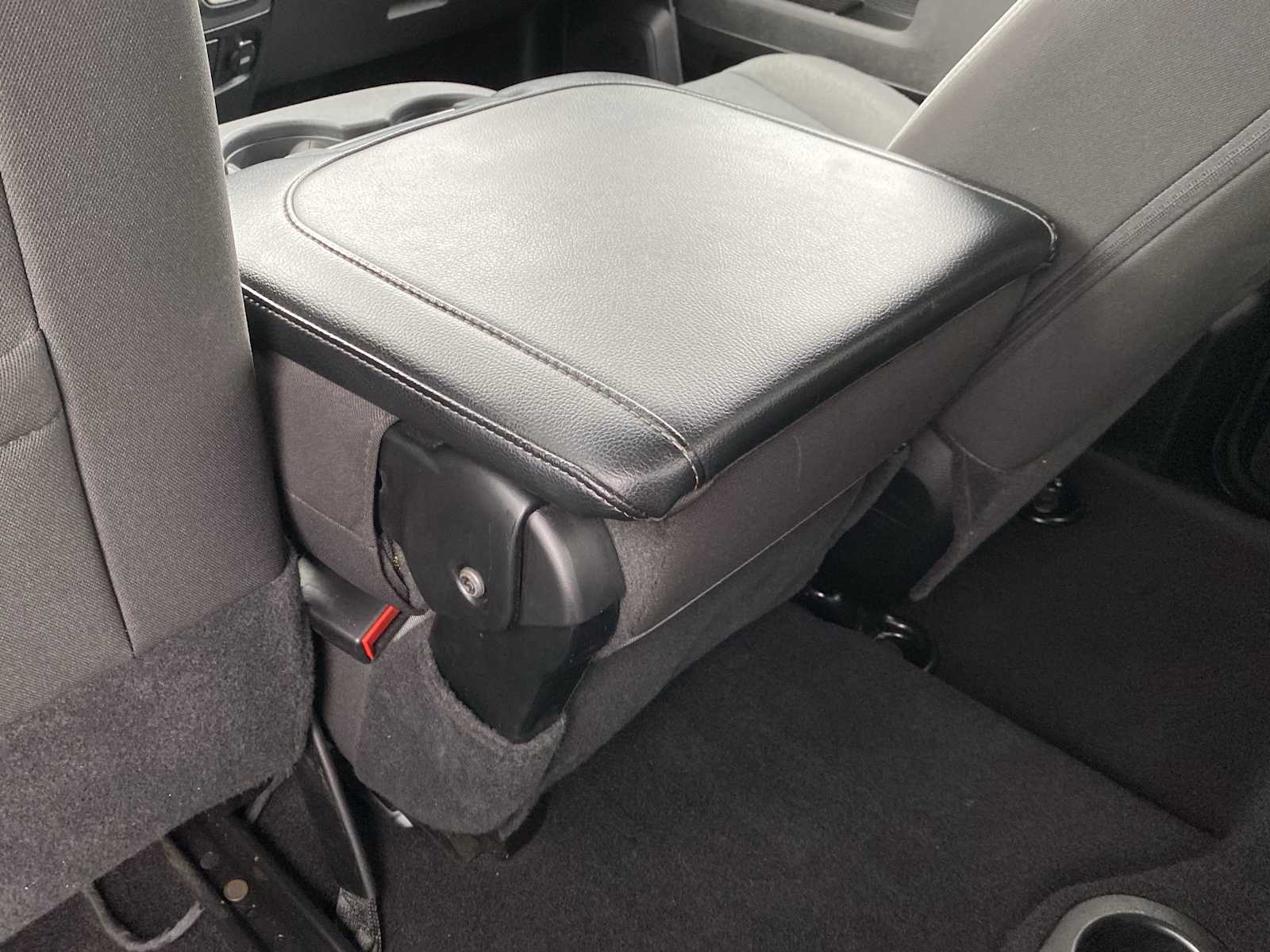 Thumbnail: 2024 RAM 1500 Classic - 21