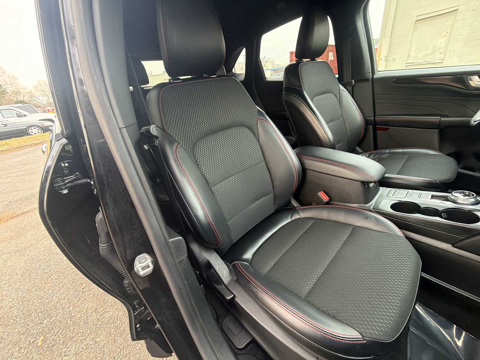 Thumbnail: 2025 Ford Escape - 25