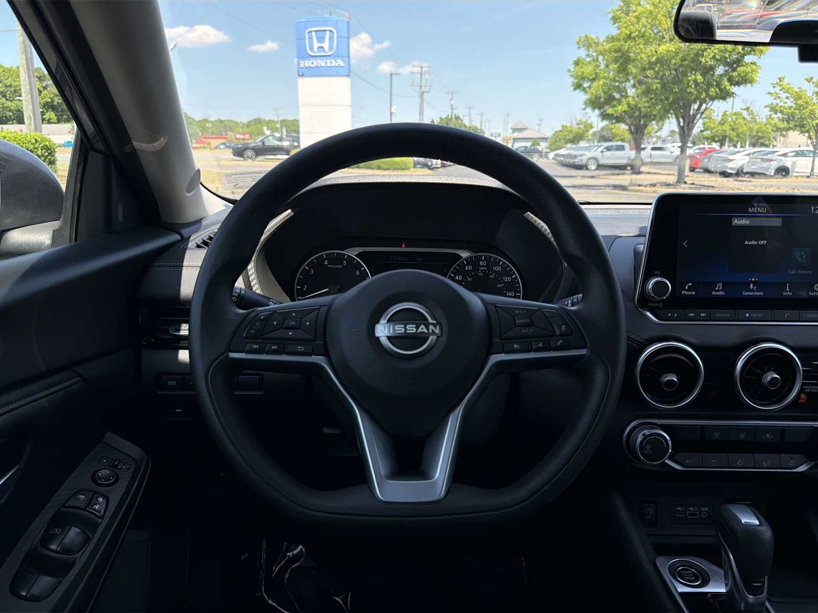 Thumbnail: 2024 Nissan Sentra - 11