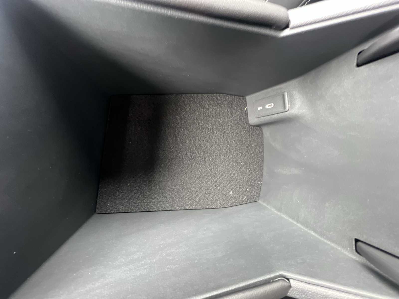 Thumbnail: 2025 Volkswagen Atlas - 22