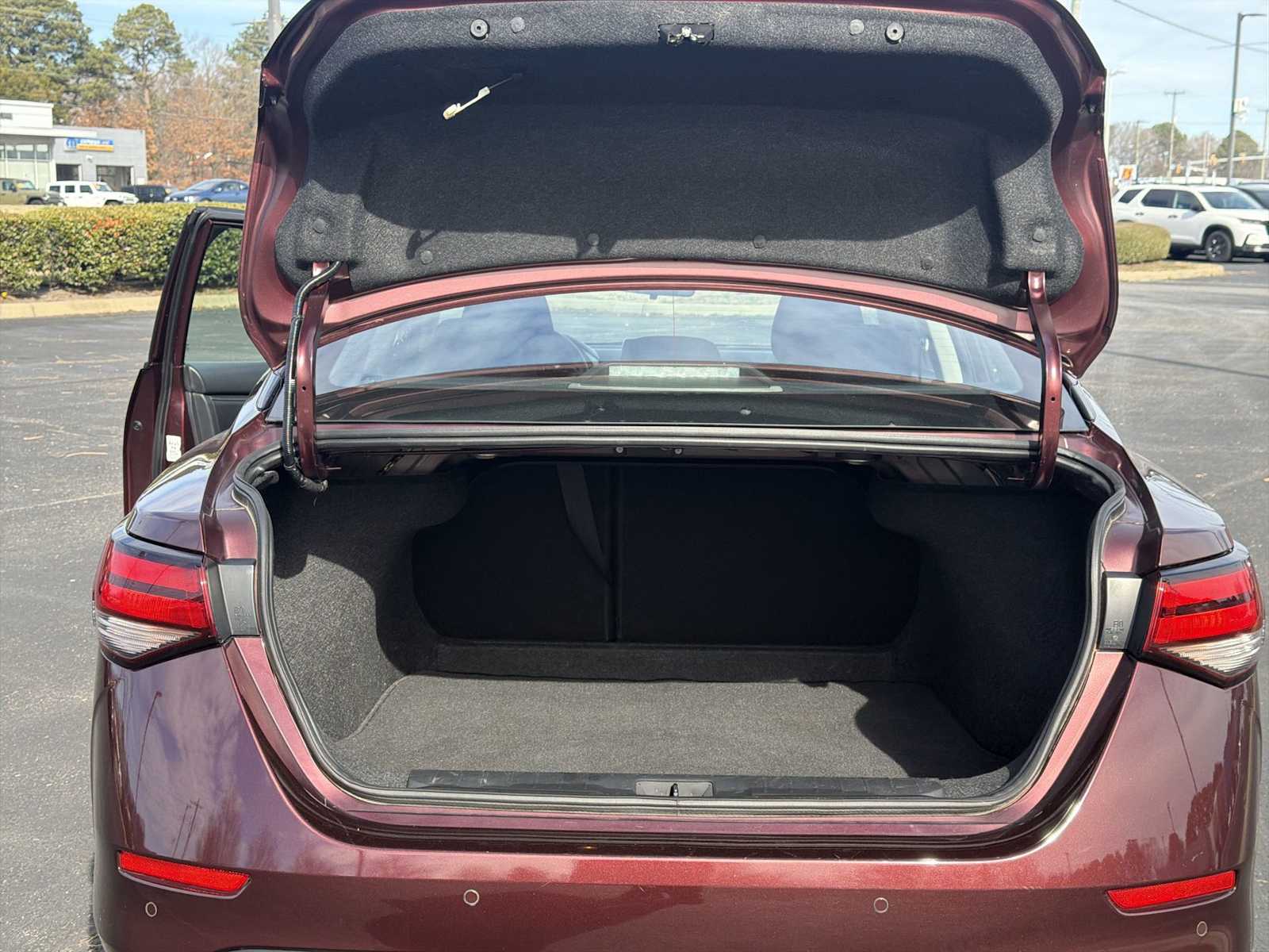 Thumbnail: 2024 Nissan Sentra - 19