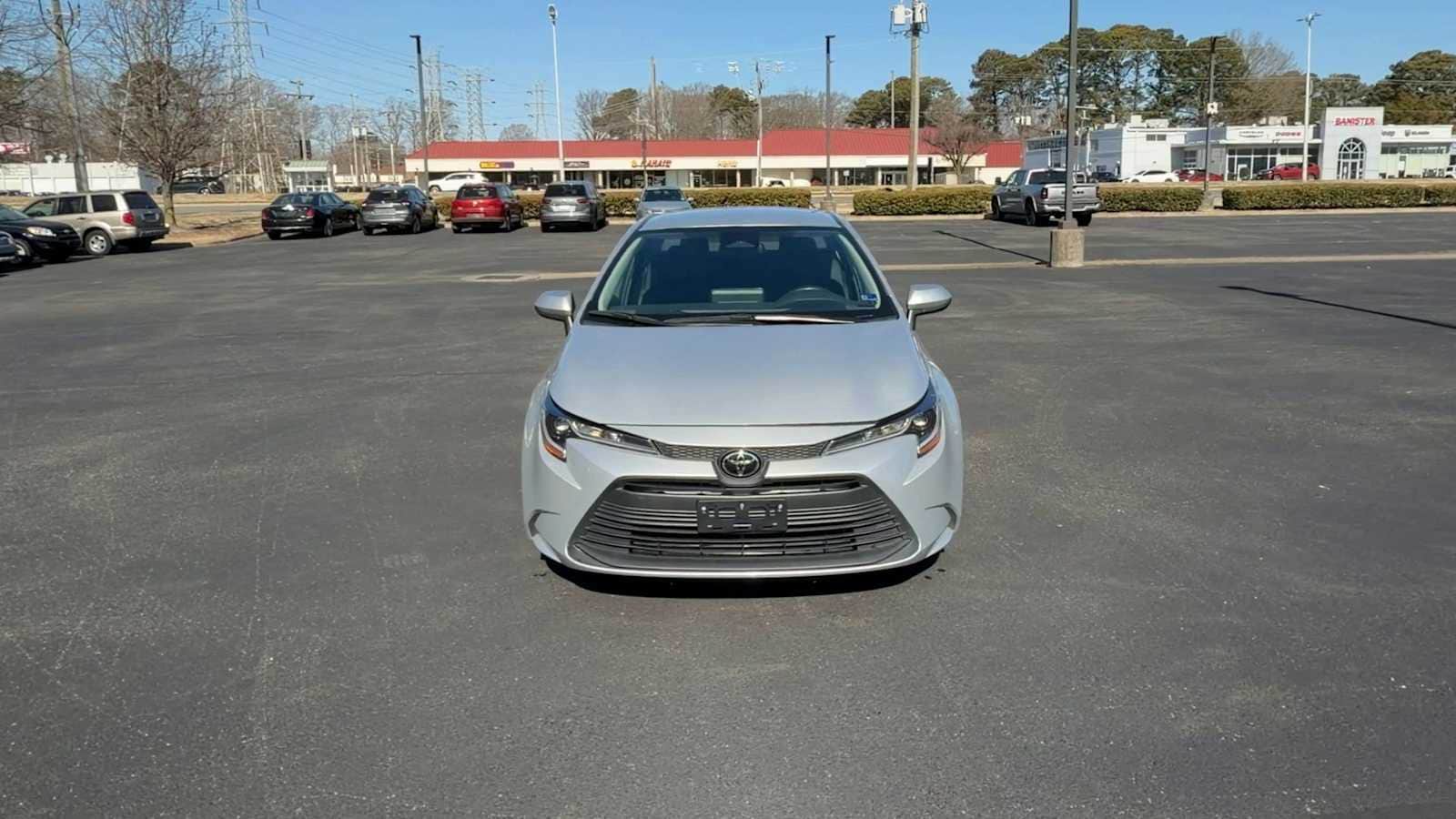 Thumbnail: 2023 Toyota Corolla - 3