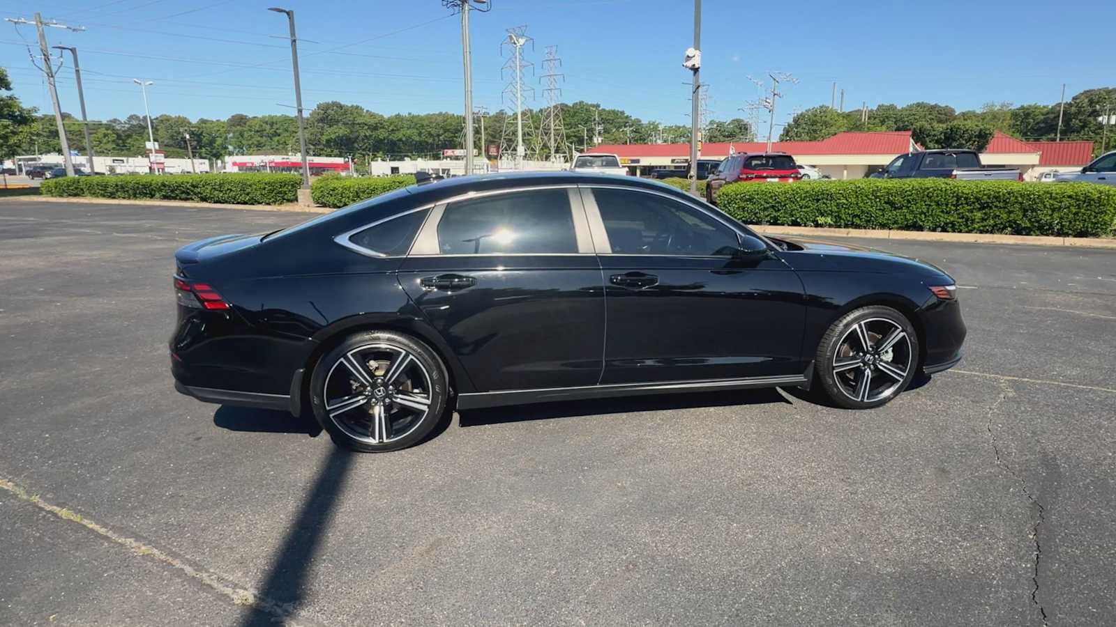 Thumbnail: 2025 Honda Accord - 9