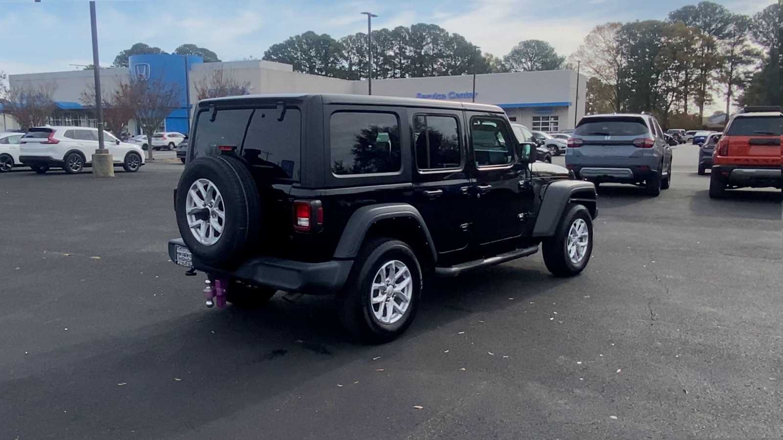 Thumbnail: 2023 Jeep Wrangler - 8