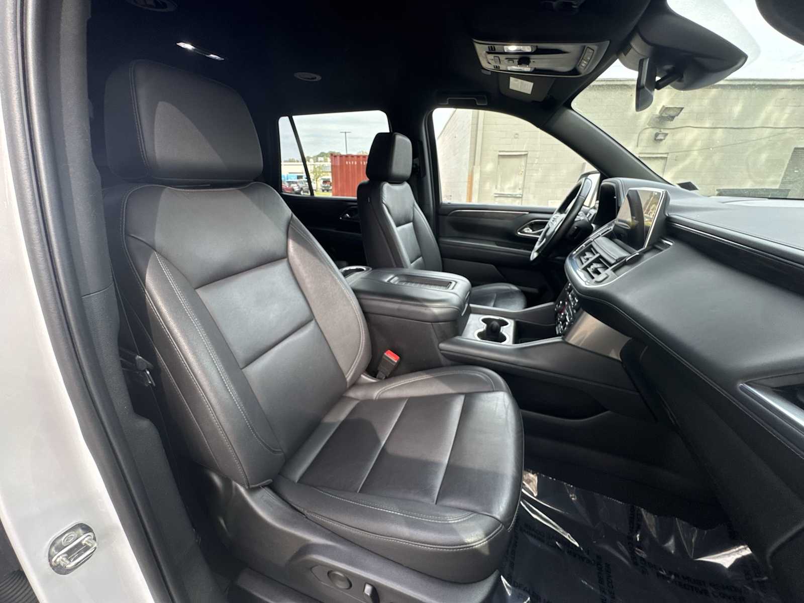 Thumbnail: 2023 Chevrolet Tahoe - 25