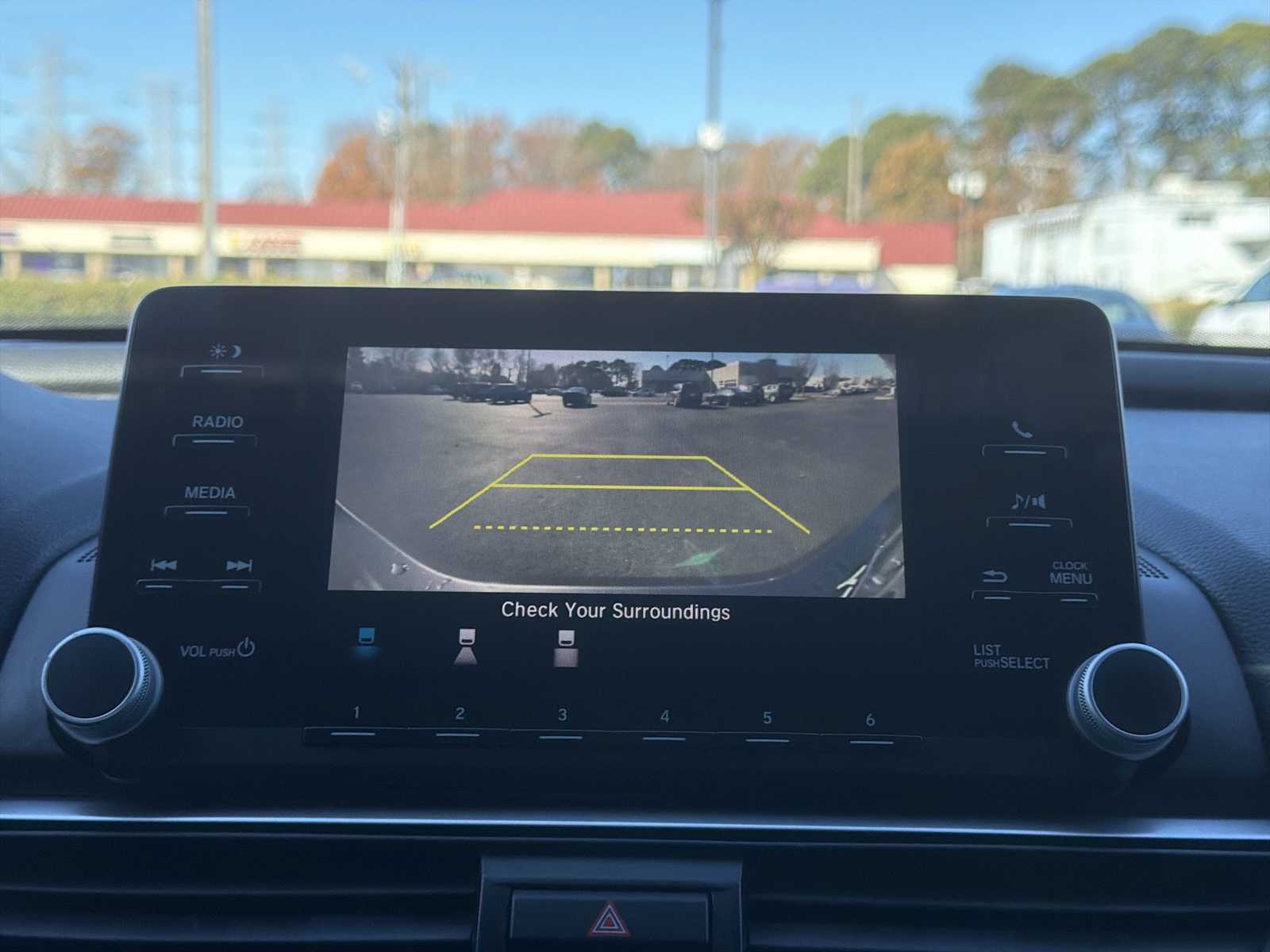 Thumbnail: 2019 Honda Accord - 23